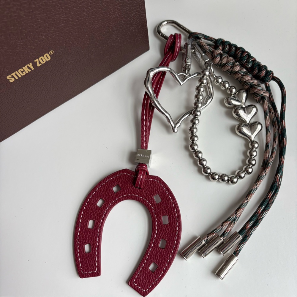 Sticky Zoo Lucky Horseshoe Stacked Bag Charm/Keychain